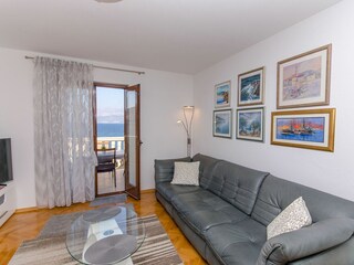 Apartment Postira Features 8