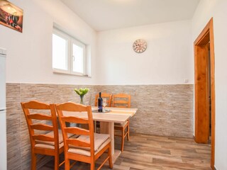 Apartment Turanj Features 5