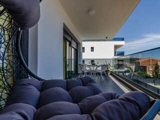 Apartment Okrug Donji Features 2