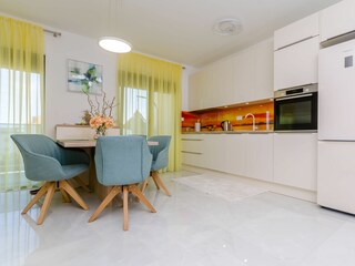 Apartment Okrug Donji Features 9