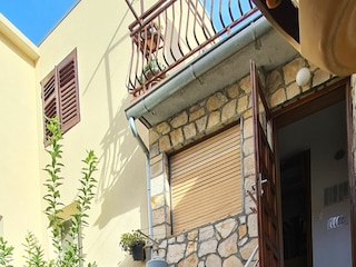 Holiday house Stari Grad Features 25