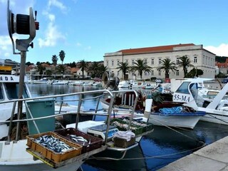 Holiday house Stari Grad Features 20