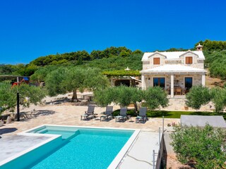 Holiday house Sumartin Features 23