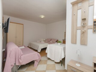 Holiday house Srima Features 59