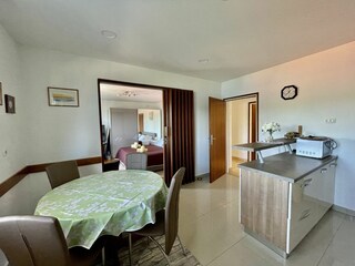 Apartment Veli Rat Features 24