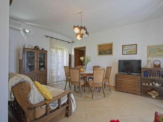 Apartment Postira Features 10