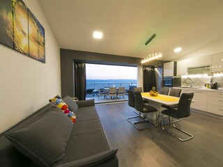 Apartment Brela Features 14