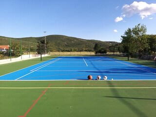 Holiday house Dicmo Features 21