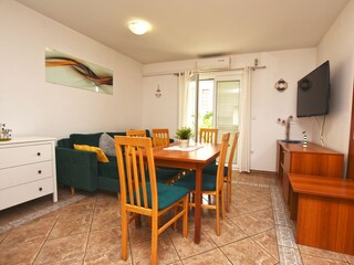 Apartment Sveti Filip i Jakov Features 4