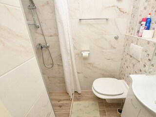 Apartment Sveti Filip i Jakov Features 12