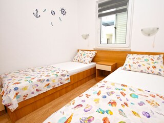 Apartment Sveti Filip i Jakov Features 4