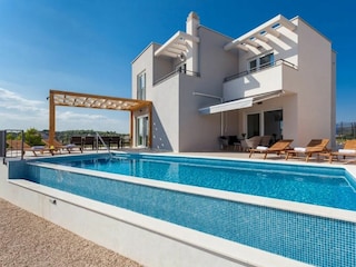 Holiday house Brodarica Features 1