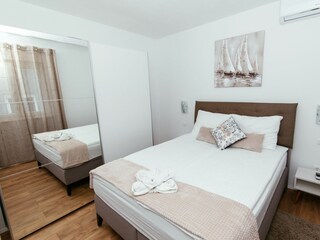 Ferienhaus Brodarica Ausstattung 44