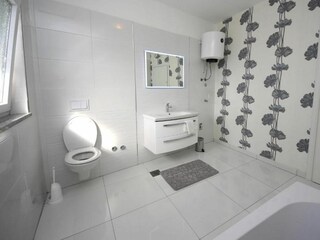 Ferienhaus Srima Ausstattung 14