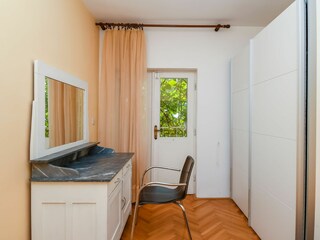 Apartment Kastel Kambelovac Features 6