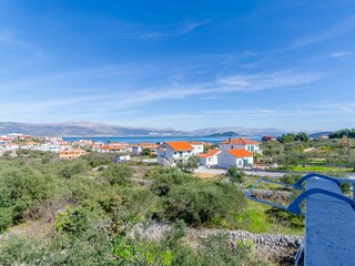 Apartment Slatine Features 9