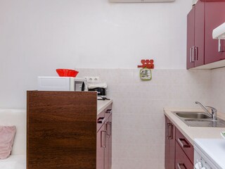 Apartment Slatine Features 10