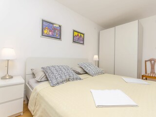 Apartment Brodarica Features 13