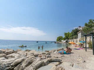 Apartment Jesenice bei Dugi Rat Features 1