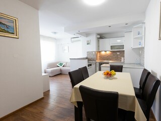 Apartment Duće Features 32