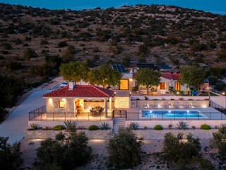 Ferienhaus Srima Ausstattung 2