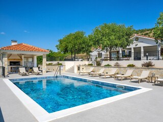 Holiday house Srima Features 11