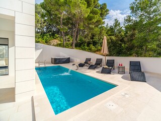 Holiday house Sutivan Features 44