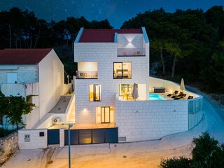 Holiday house Sutivan Features 56