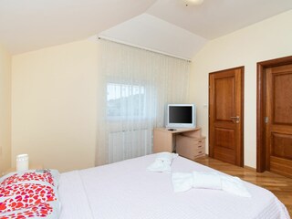 Apartment Betina Features 24