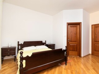 Apartment Betina Features 47