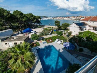 Apartment Betina Features 56