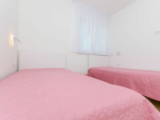 Apartment Okrug Donji Features 28