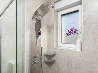 Ferienhaus Srima Ausstattung 28