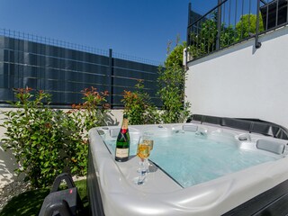 Holiday house Solin Features 50