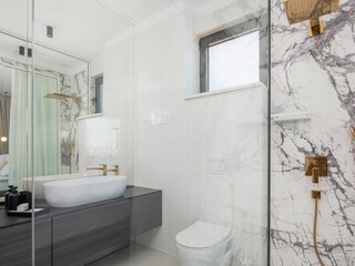 Ferienhaus Okrug Gornji Ausstattung 18