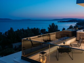 Holiday house Okrug Gornji Features 1