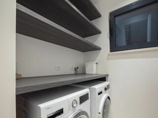 Holiday house Okrug Gornji Features 13