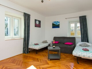 Apartment Duće Ausstattung 1