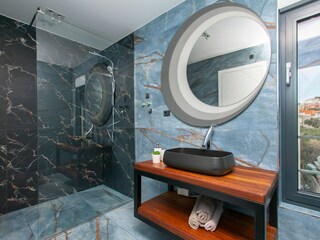 Ferienhaus Jesenice bei Dugi Rat Ausstattung 35