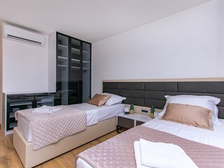 Ferienhaus Jesenice bei Dugi Rat Ausstattung 39