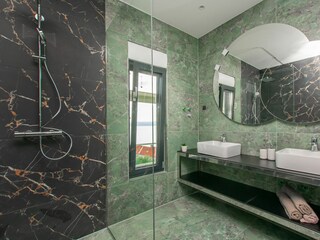 Ferienhaus Jesenice bei Dugi Rat Ausstattung 45