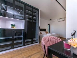 Ferienhaus Jesenice bei Dugi Rat Ausstattung 70