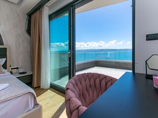 Holiday house Jesenice bei Dugi Rat Features 14