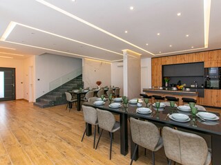 Holiday house Jesenice bei Dugi Rat Features 29