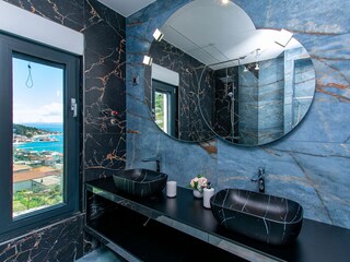 Holiday house Jesenice bei Dugi Rat Features 35