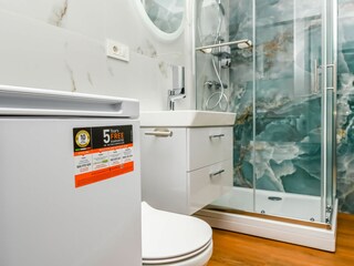 Apartment Okrug Donji Features 1