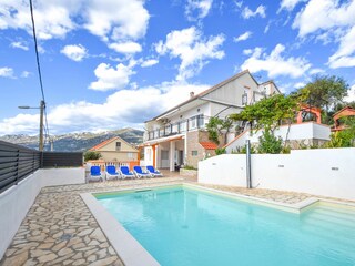 Holiday house Rovanjska Features 3