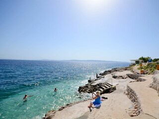 Apartment Okrug Gornji Environment 30