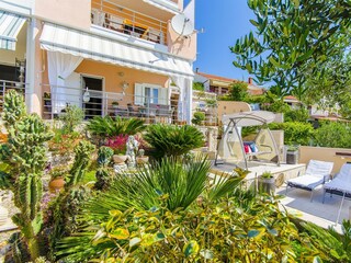 Apartment Okrug Gornji Außenaufnahme 4