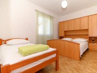 Apartment Okrug Gornji Features 3